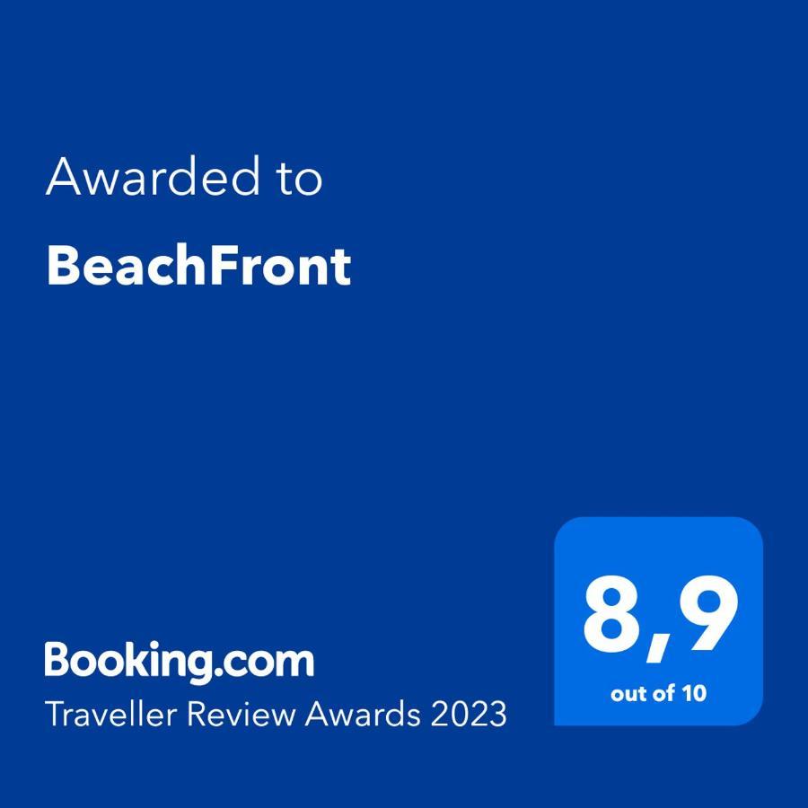 Beachfront 지아르디니낙소스 외부 사진